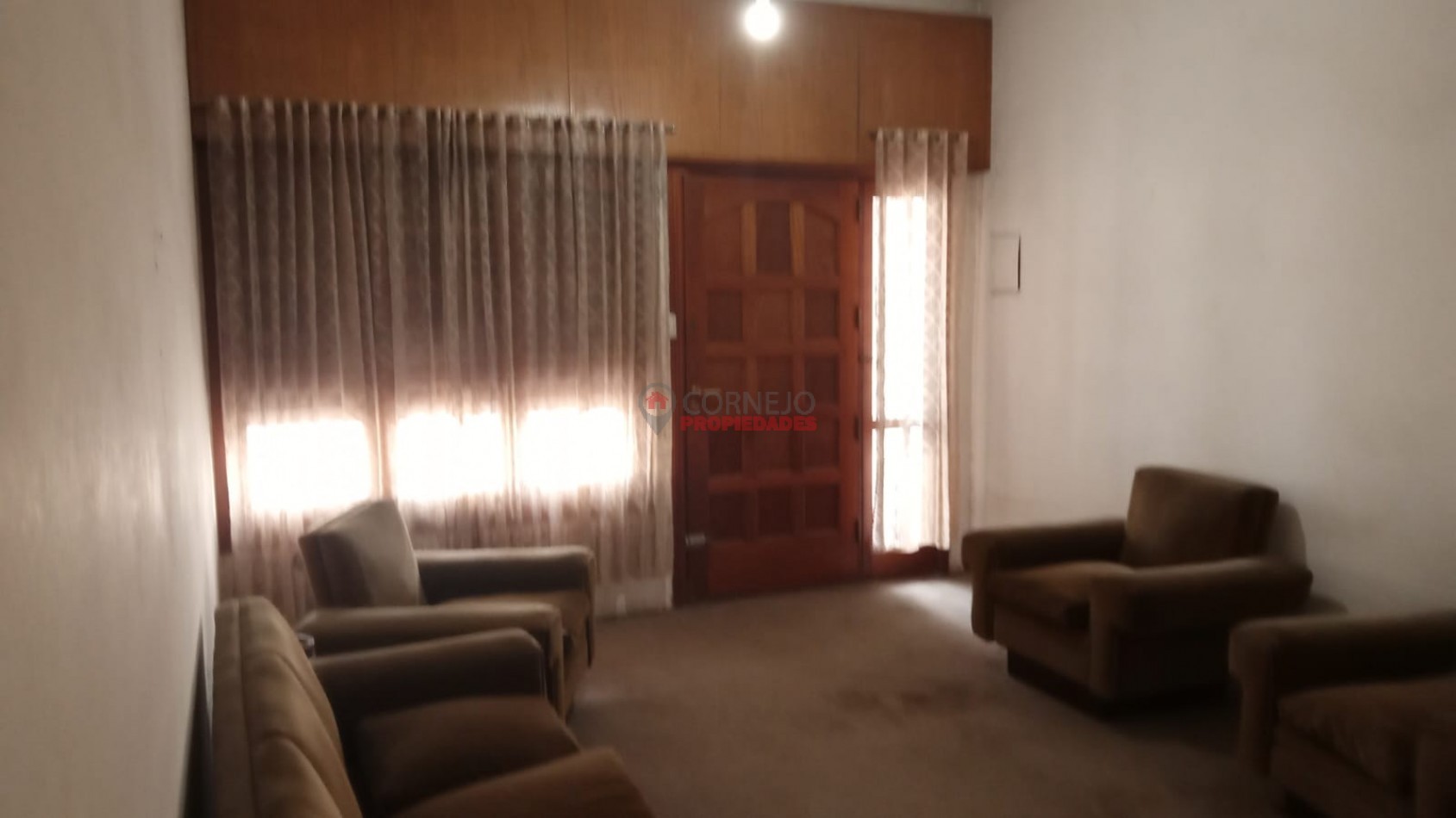 Se Vende Hermosa casa con Galpon en Barrio Jardin