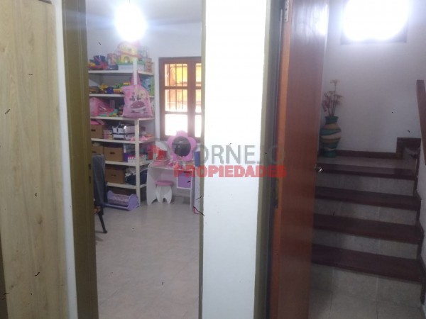 Casa en venta en Barrio Smata con Pileta