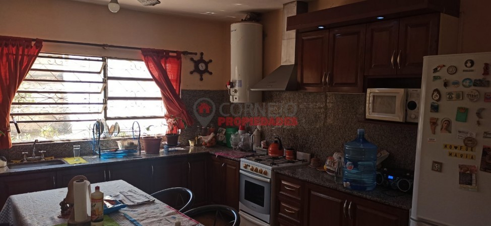CASA Y LOCAL EN VENTA BARRIO EL MIRADOR
