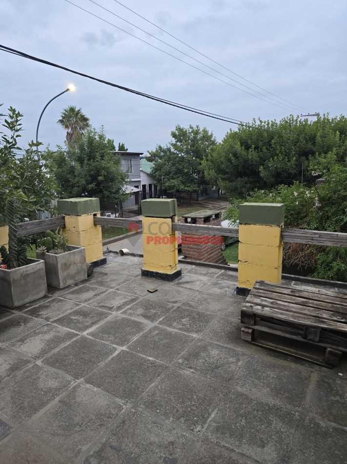 Se vende Casa esquina Barrio Matienzo